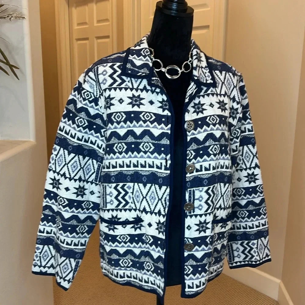 Jane Ashley Southwestern/Aztec Tapestry Jacket - Picture 8 of 10